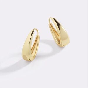 NWT Mint & Lily earrings